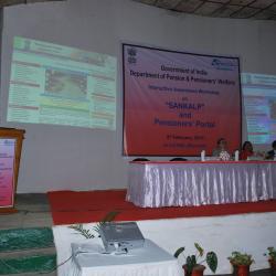 Image of Mrs. Tripti P Ghosh, Director (Pension) Addressing the Pensioners